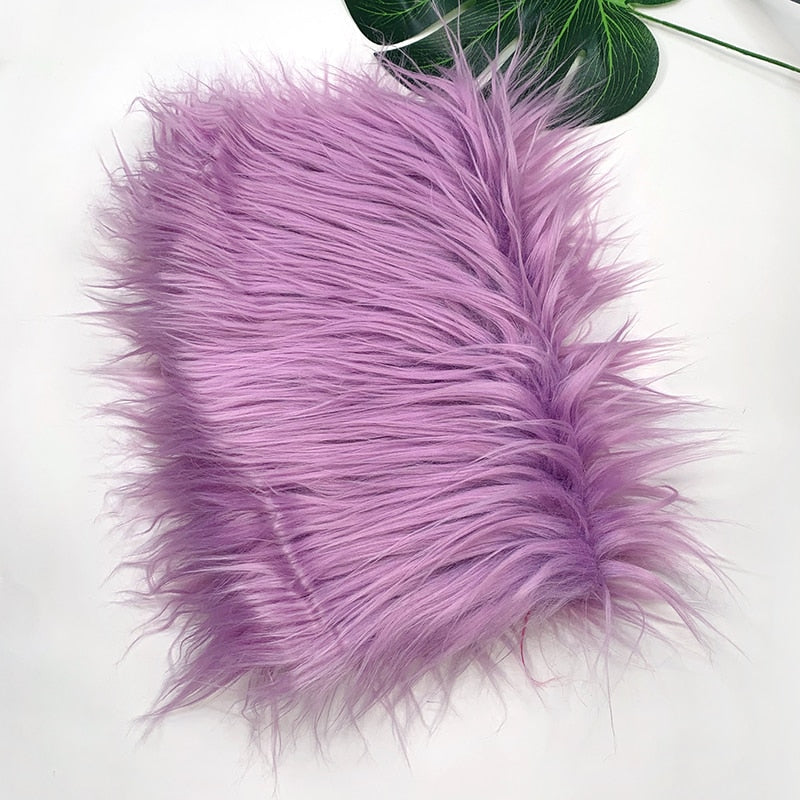 25x45cm Wide, 8cm Long Pile Artificial Faux Fur Fabric Ideal for Patchwork, Sewing, Doll Toy Beard Hair, DIY Handmade Projects, Home Decoration, and Cosplay Costumes