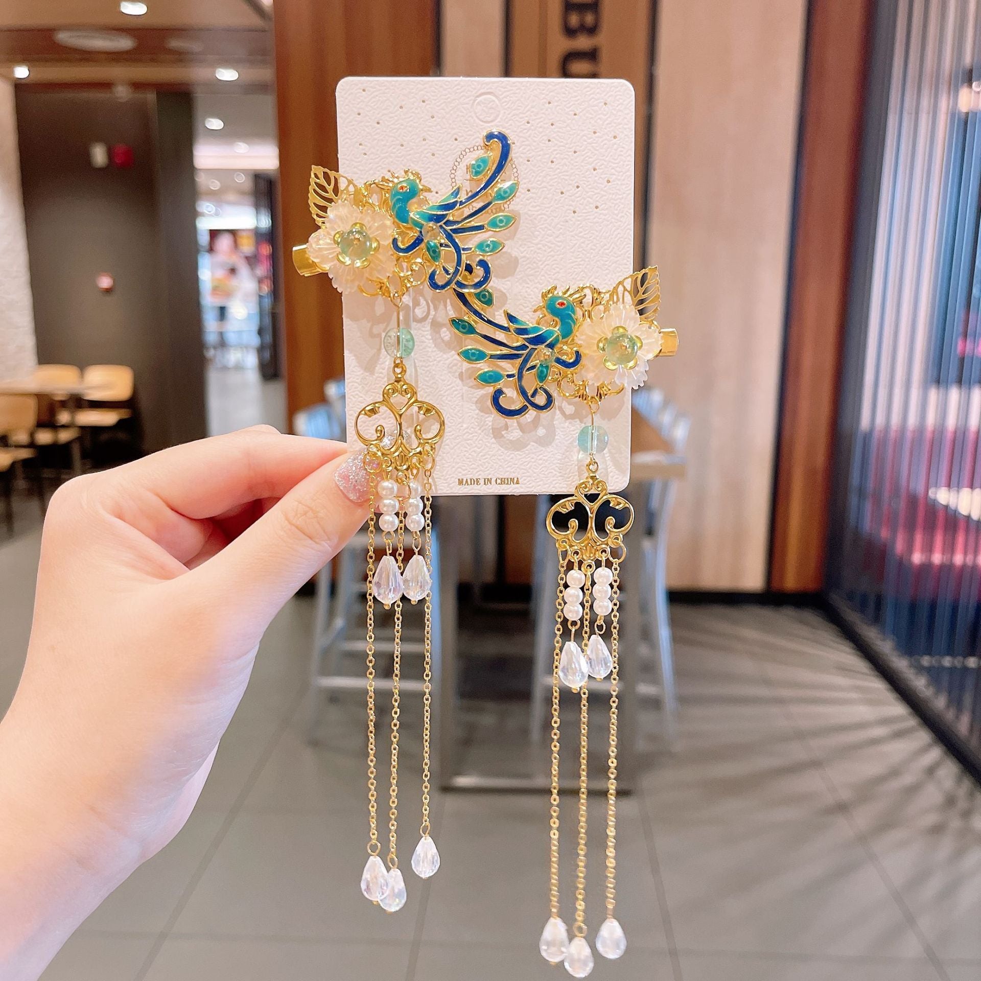2 Pieces per Set of New Korean-style Yarn-made Elegant Butterfly-shaped Hairpin Flowers with Metal Tassels - Long Hairgrips for Party - A Combo of Fashionable Hair Accessories Hair Clip