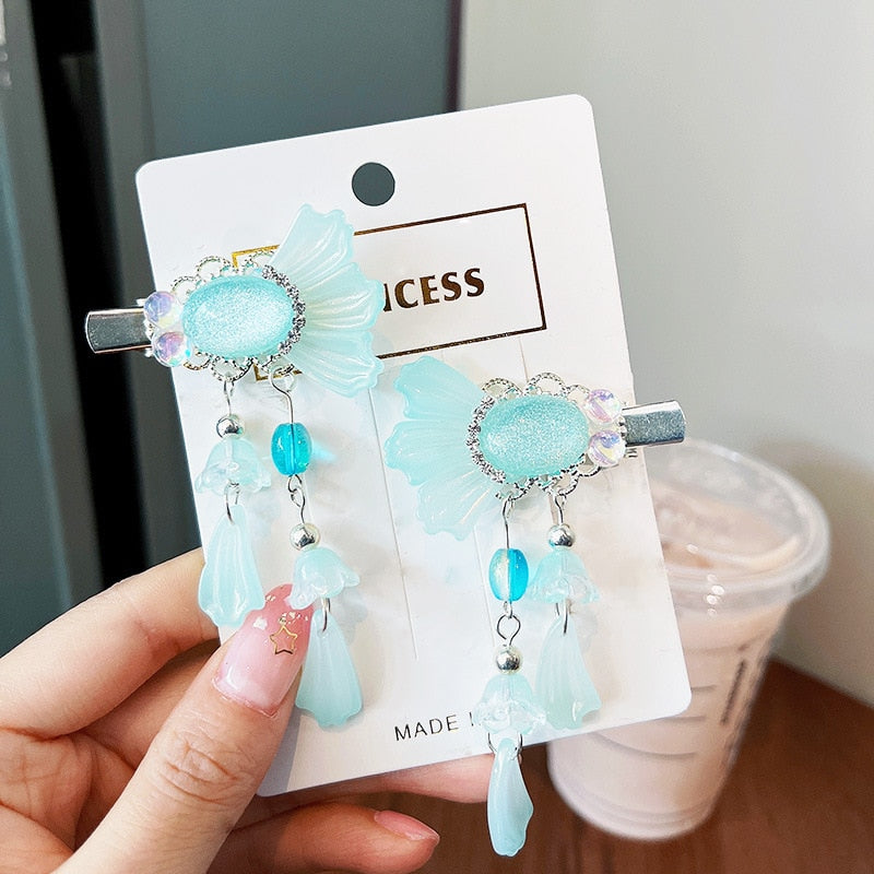 2 Pieces per Set of New Korean-style Yarn-made Elegant Butterfly-shaped Hairpin Flowers with Metal Tassels - Long Hairgrips for Party - A Combo of Fashionable Hair Accessories Hair Clip