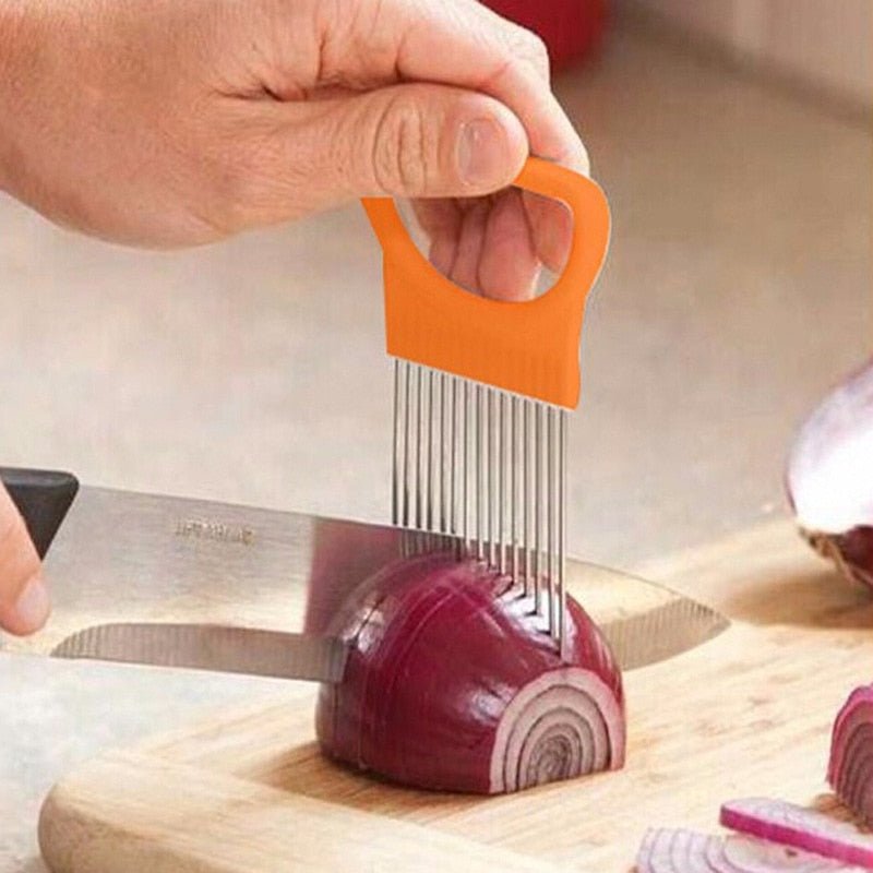 2019 Newly Launched Kitchen Essential: Safe Fork-style Onion, Tomato and Vegetable Slicing and Cutting Tool