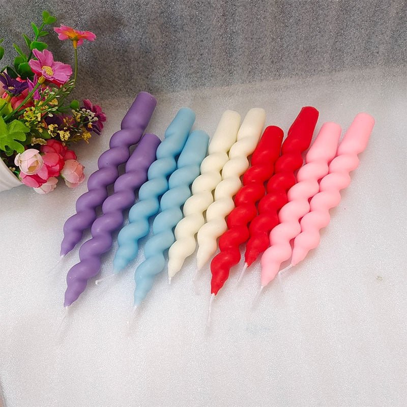 2 Pieces Long Spiral Pillar Scented Natural Soy Wax Candles with Distortion Knot Design for Romantic Candlelit Dinners and Home Decor - Dropshipping Available
