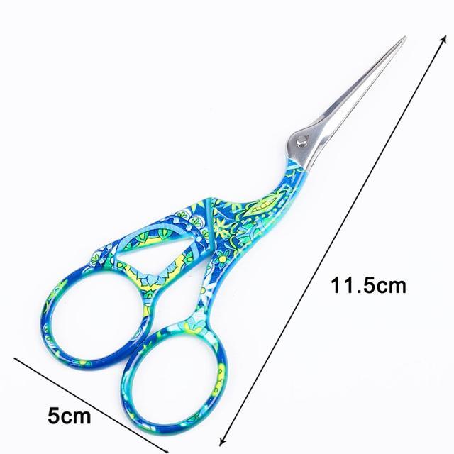 Single Piece of Vibrantly Colored Stainless Steel Vintage-style Scissors for European Classic Craft, Knitting, Sewing, and DIY Jewelry Making - Brand New