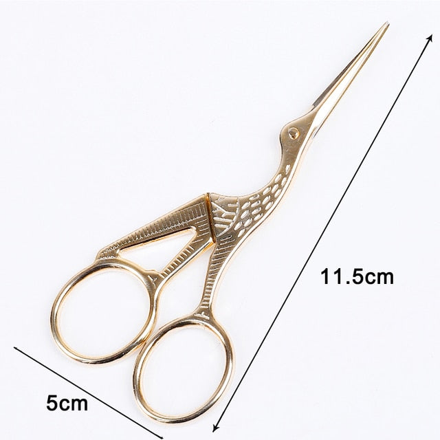 Single Piece of Vibrantly Colored Stainless Steel Vintage-style Scissors for European Classic Craft, Knitting, Sewing, and DIY Jewelry Making - Brand New