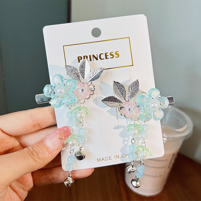 2 Pieces per Set of New Korean-style Yarn-made Elegant Butterfly-shaped Hairpin Flowers with Metal Tassels - Long Hairgrips for Party - A Combo of Fashionable Hair Accessories Hair Clip