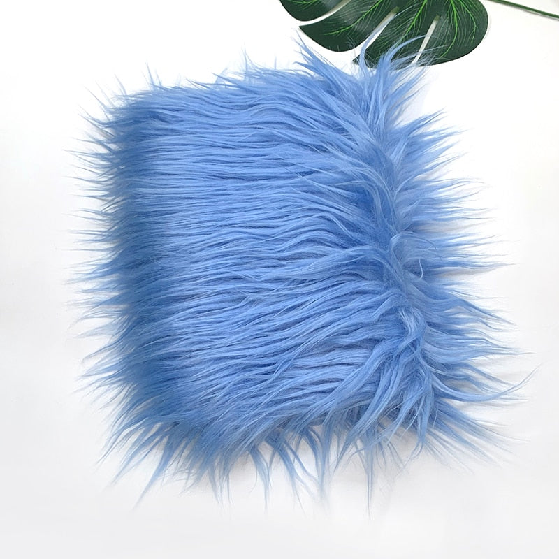 25x45cm Wide, 8cm Long Pile Artificial Faux Fur Fabric Ideal for Patchwork, Sewing, Doll Toy Beard Hair, DIY Handmade Projects, Home Decoration, and Cosplay Costumes