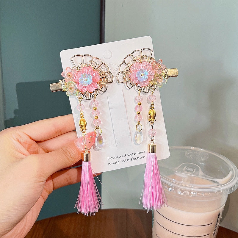 2 Pieces per Set of New Korean-style Yarn-made Elegant Butterfly-shaped Hairpin Flowers with Metal Tassels - Long Hairgrips for Party - A Combo of Fashionable Hair Accessories Hair Clip