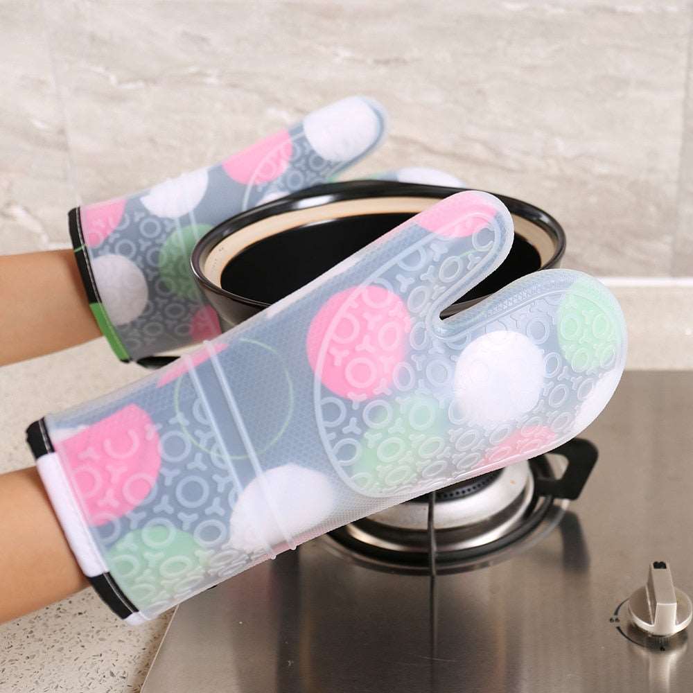 2PCS Thicker Heat-Resistant Silicone Kitchen Gloves for Oven and Microwave Use