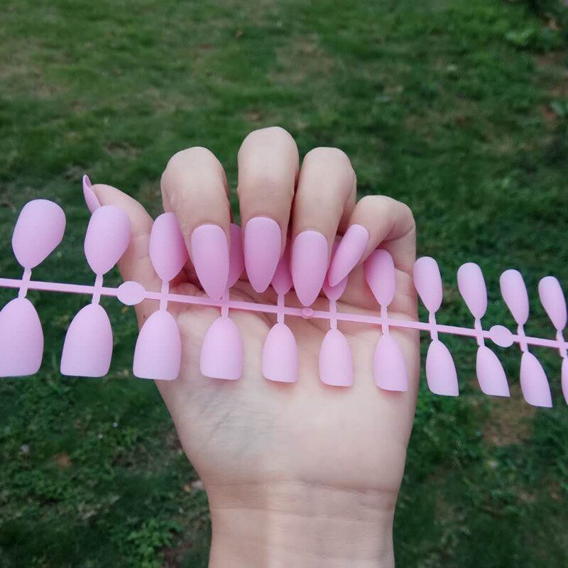 24/30 Pcs Reusable Plastic Fake Nails with Glue and Tape for Easy Wear