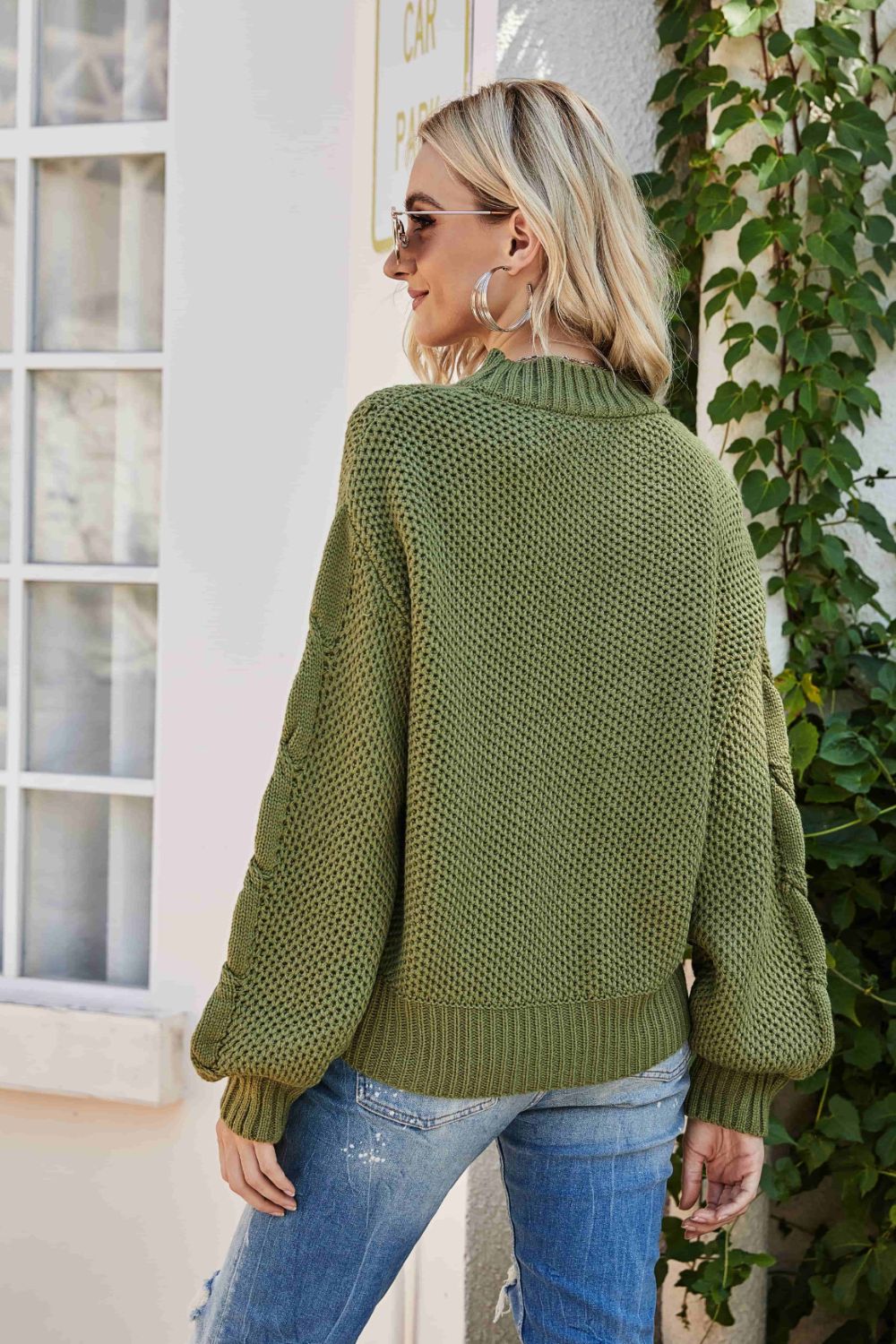 Casual Mixed Knit Round Neck Crewneck Sweater with Dropped Shoulders