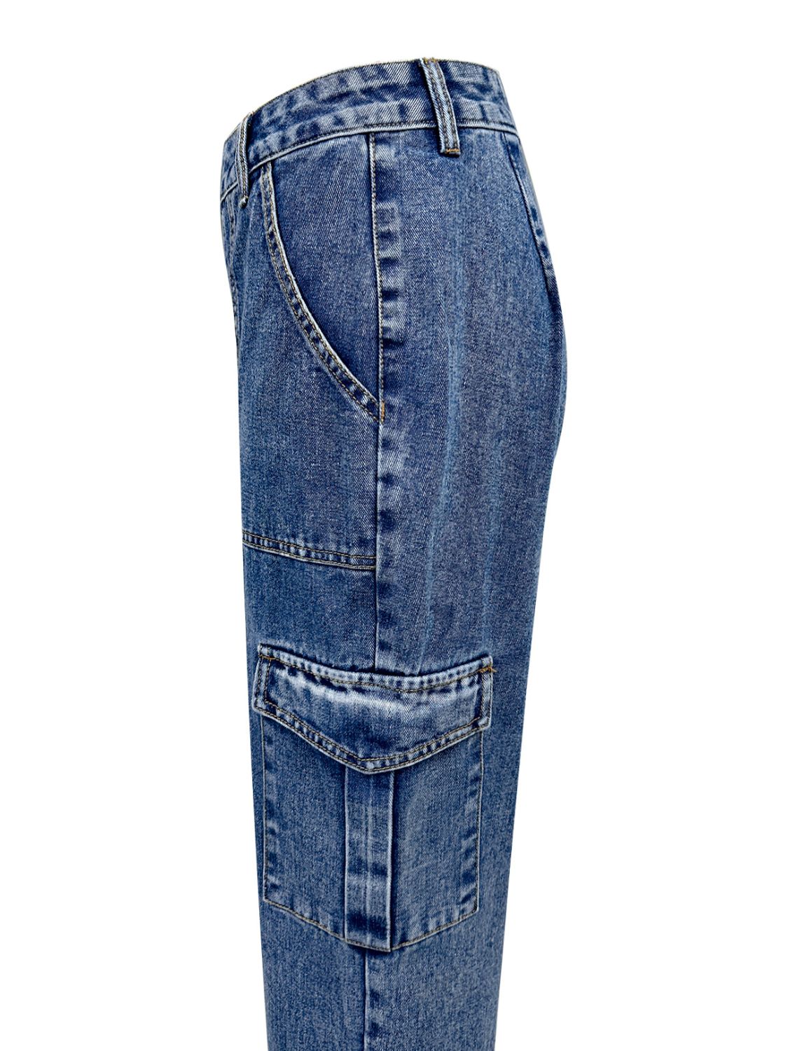 Fashionable Women's High Rise Straight-Leg Jeans with Functional Cargo Pockets