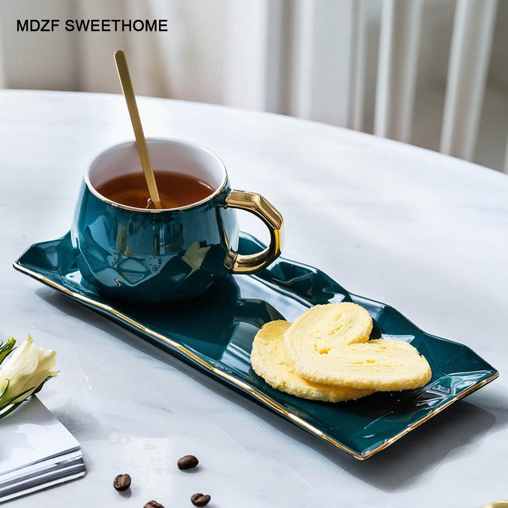 MDZF SWEET HOME European-Style Handpainted Green Ceramic Coffee Cup Set with Mat, Lid, Spoon - Ideal Milk Cup and Breakfast Tableware Set, Perfect for Couple Mugs and Birthday Gift Boxes