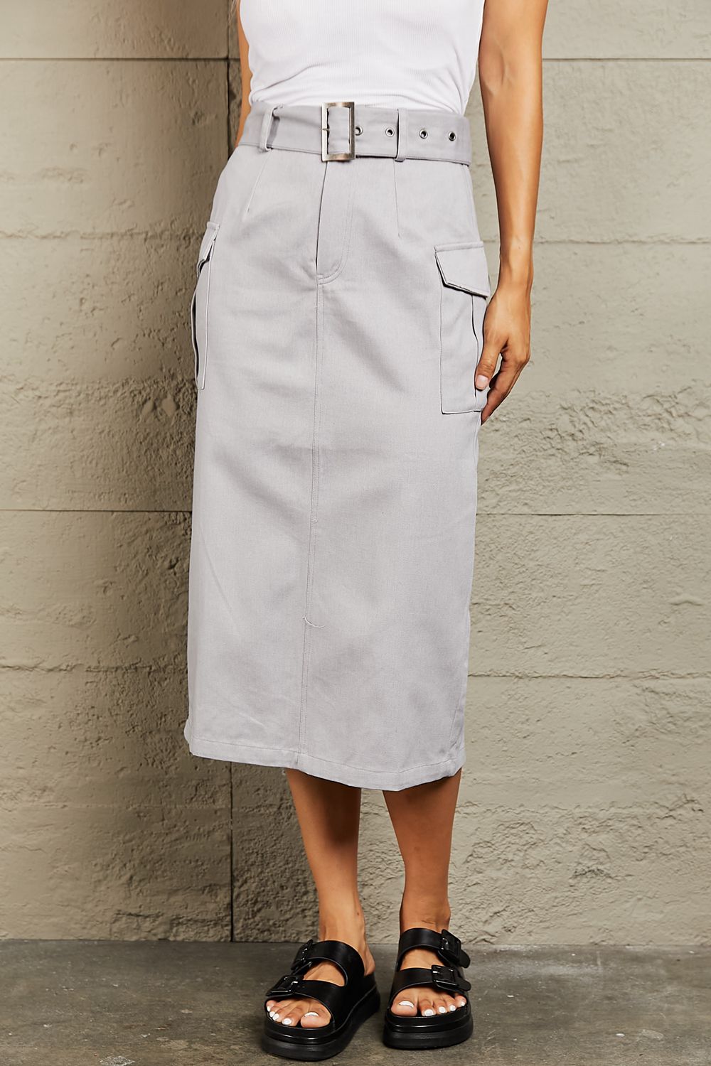 HYFVE Stylish Professional Mid-Length Buckled Poise Skirt