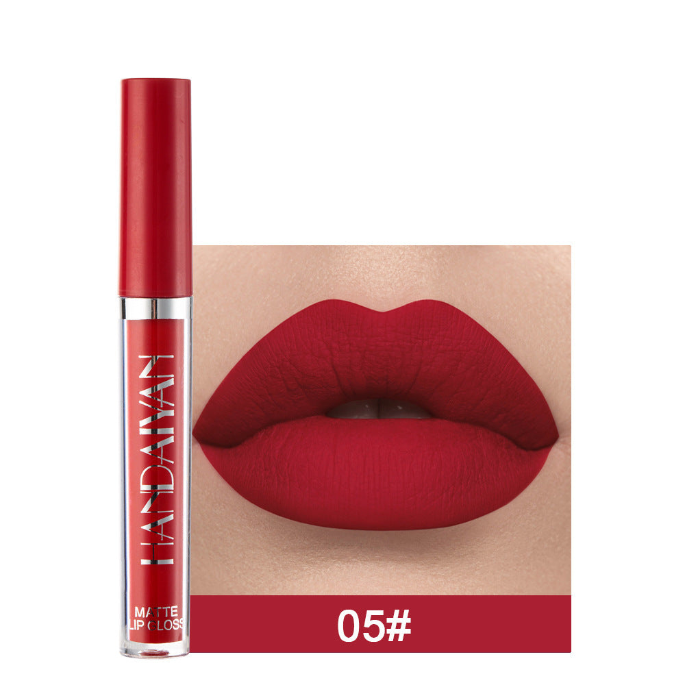 Matte Liquid Non - fading Non - stick Cup - shaped Lip Gloss, a Type of Liquid Lipstick