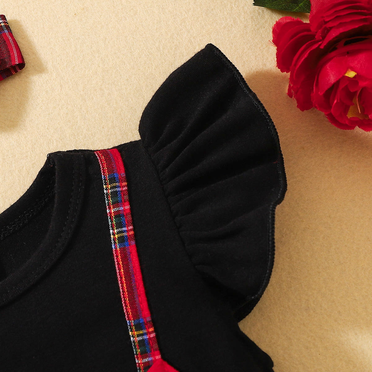 Adorable Plaid Round Neck Dress with Bow Details