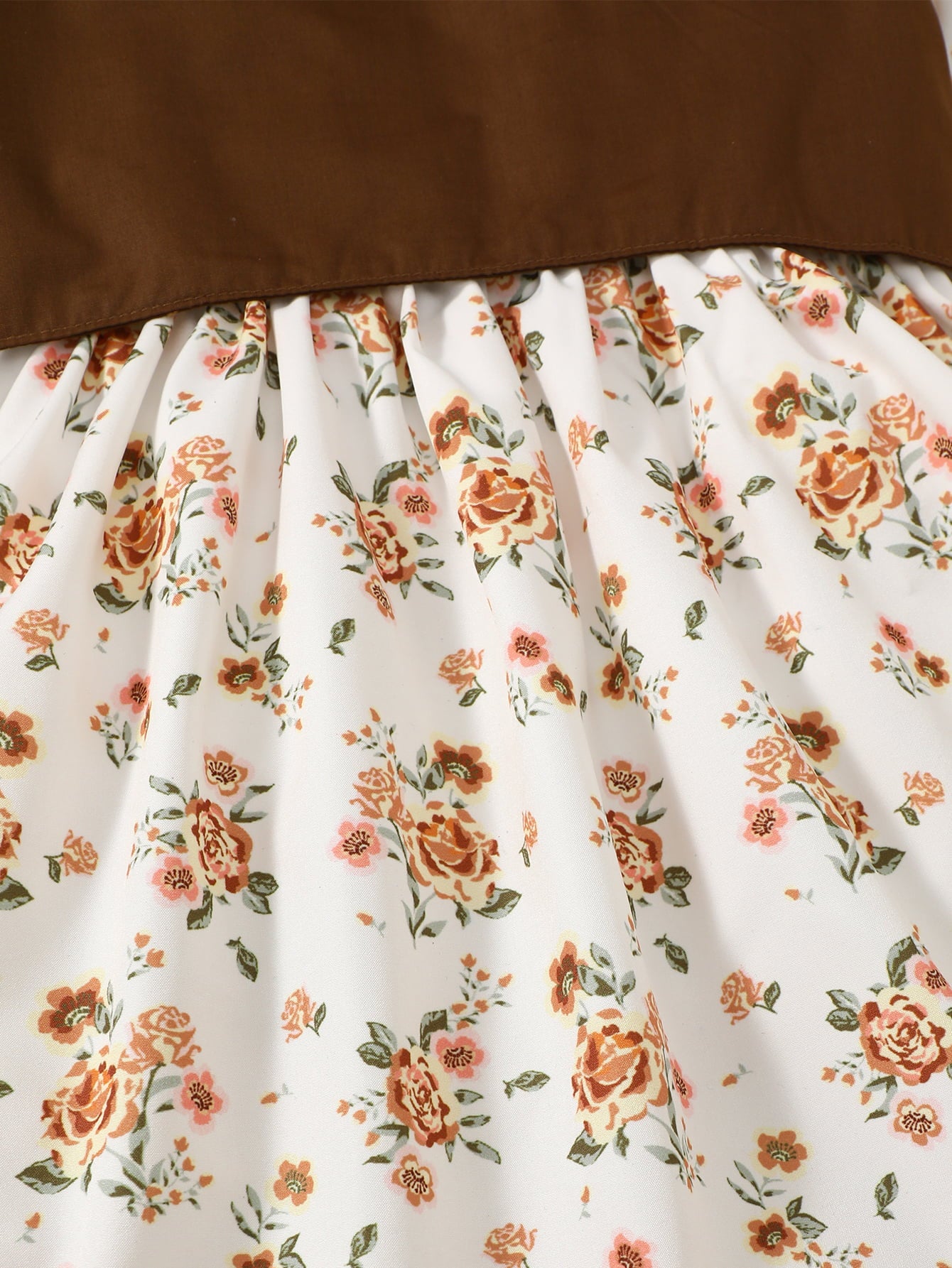 Adorable Floral Print Dress with Frill Trim and Flounce Long Sleeves