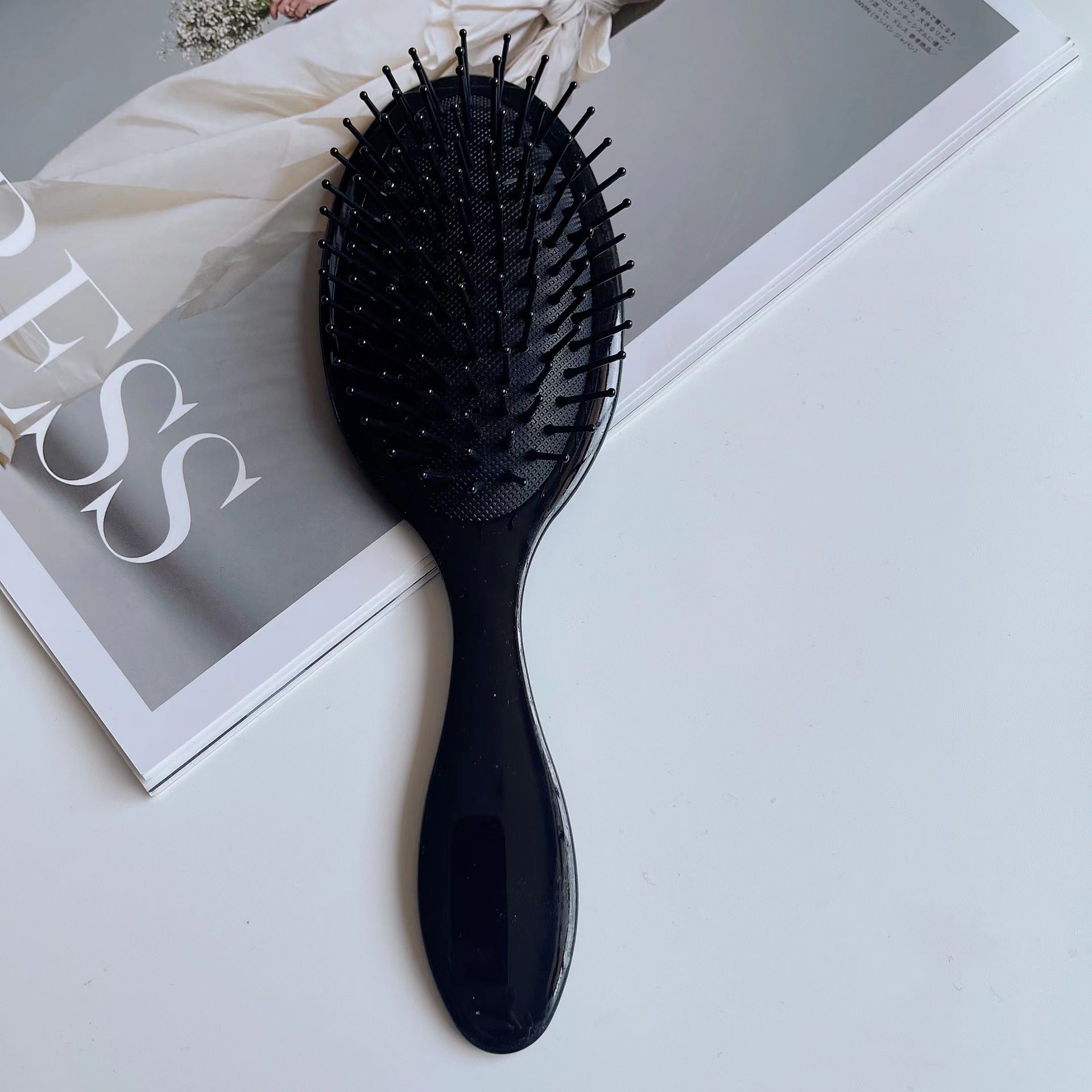 Stylish Fashionable Tourtoise Shell Design Air Cushion Hair Brush for Everyday Use