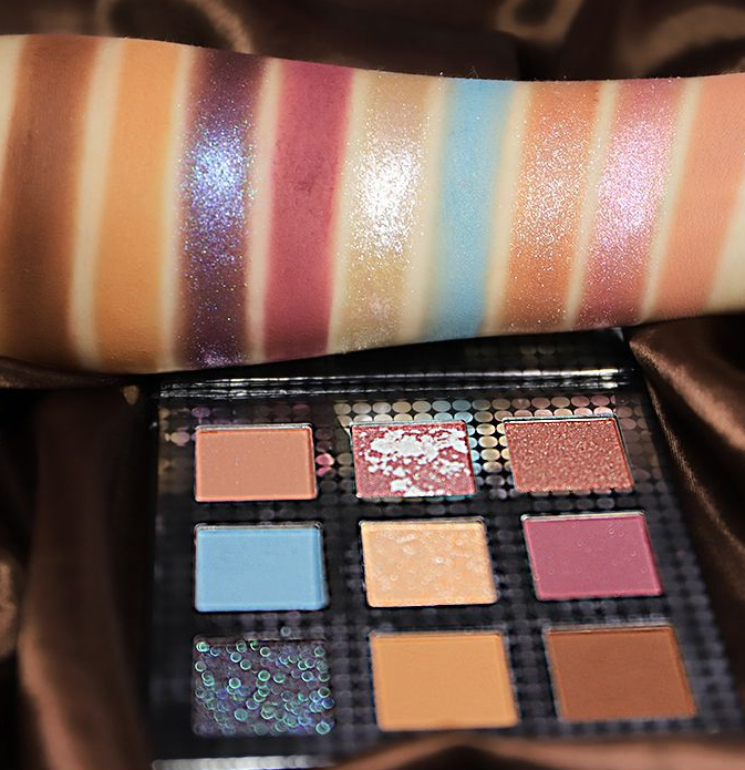 Instagram - style Eyeshadow Palette for Makeup Enthusiasts