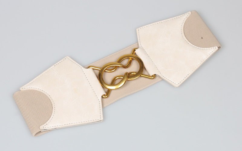 Stylish Female Fashionable Waist Belt Featuring a Horse Shoe-Style Buckle