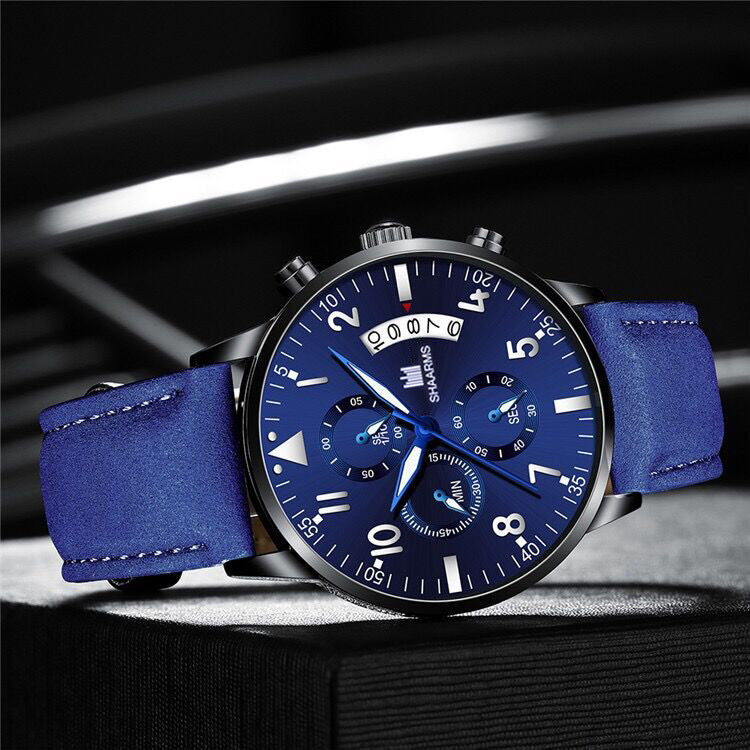 Fashionable Men's Stainless Steel Buckle Wristwatch with Quartz Movement