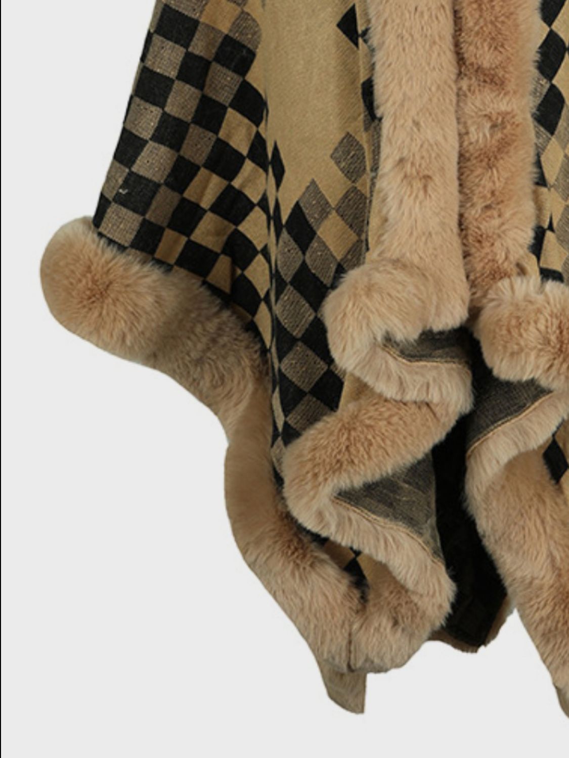 Soft and Fuzzy Checkered Long-Sleeved Poncho for Fashionable Wear