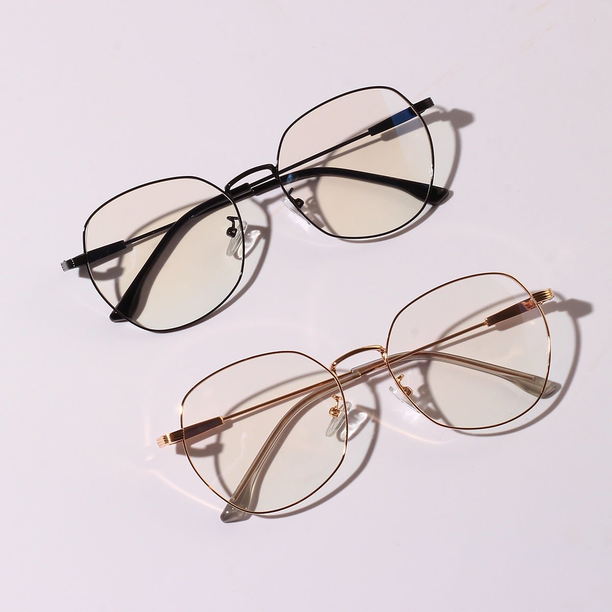 Exquisite Fine Gold-Plated Metal Frame Round Glasses for Universal Wearers