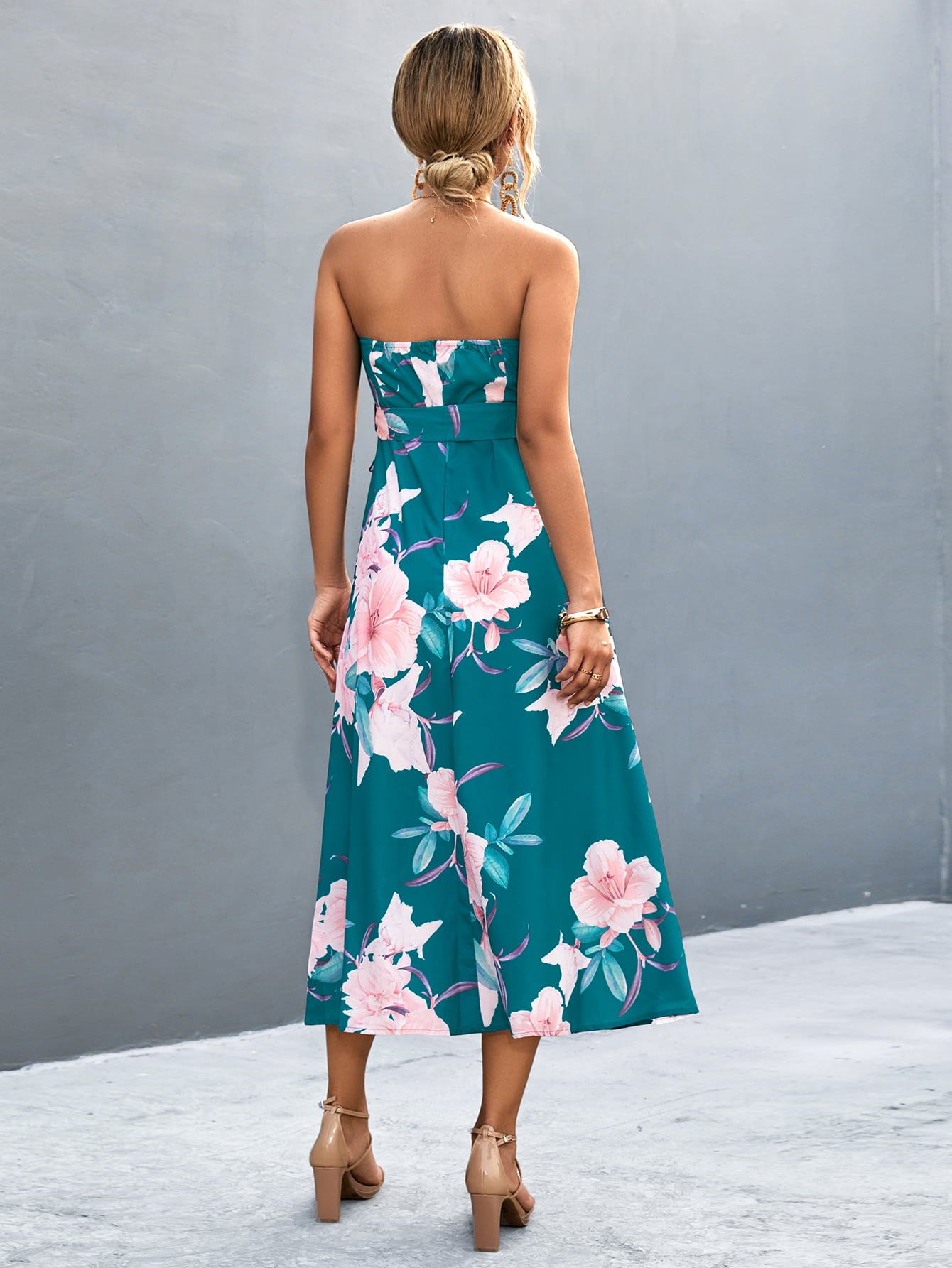 Chic Floral Patterned Tie-Waist Straight Neck Midi Sleeveless Dress