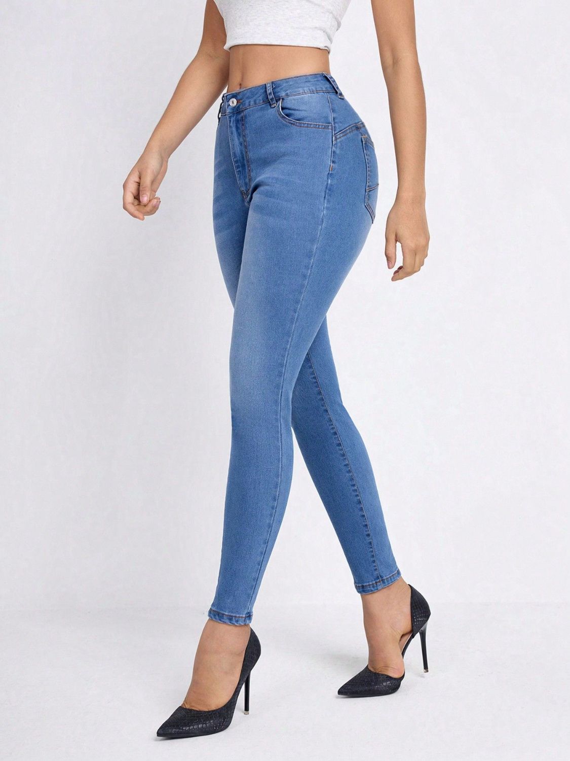 High Stretch, Buttoned High Rise Skinny Jeans with Functional Pockets