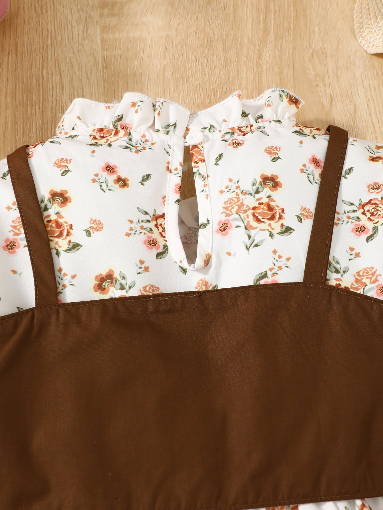 Adorable Floral Print Dress with Frill Trim and Flounce Long Sleeves