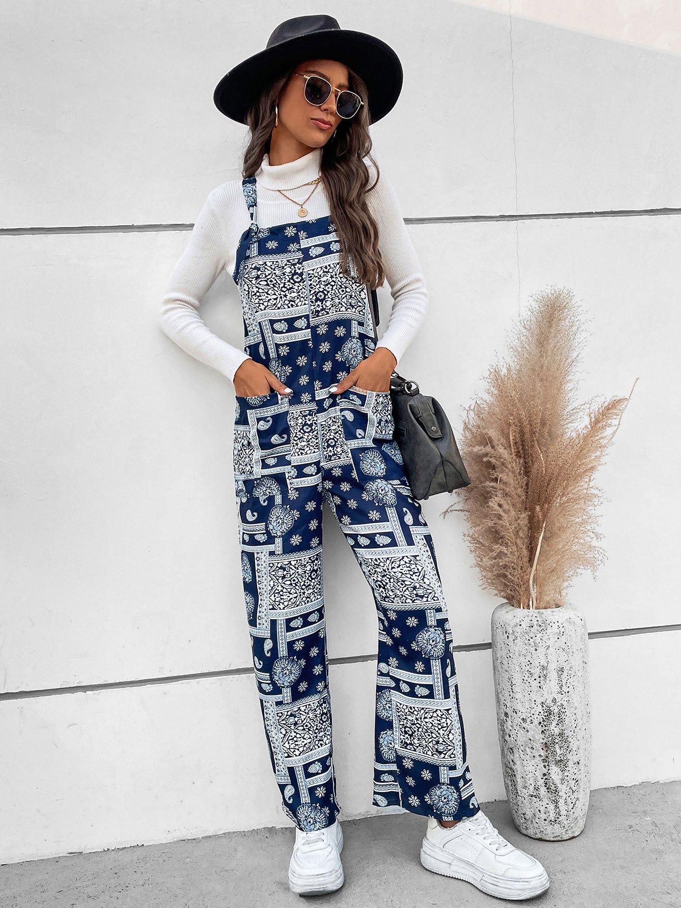 Casual Long Printed Straight Leg Jumpsuit with Pockets and Square Neck