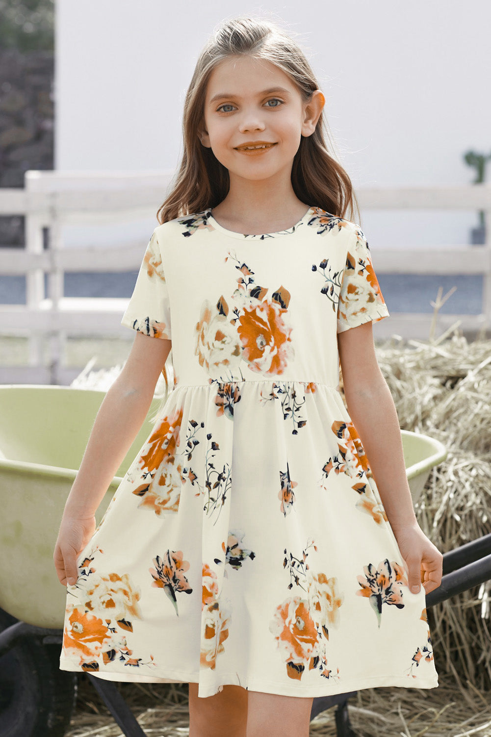 Chic Girls' Floral Short-Sleeved Round Neck Long Dress