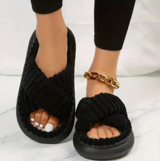 Fluffy European and American Style Poop Feeling Home Slippers