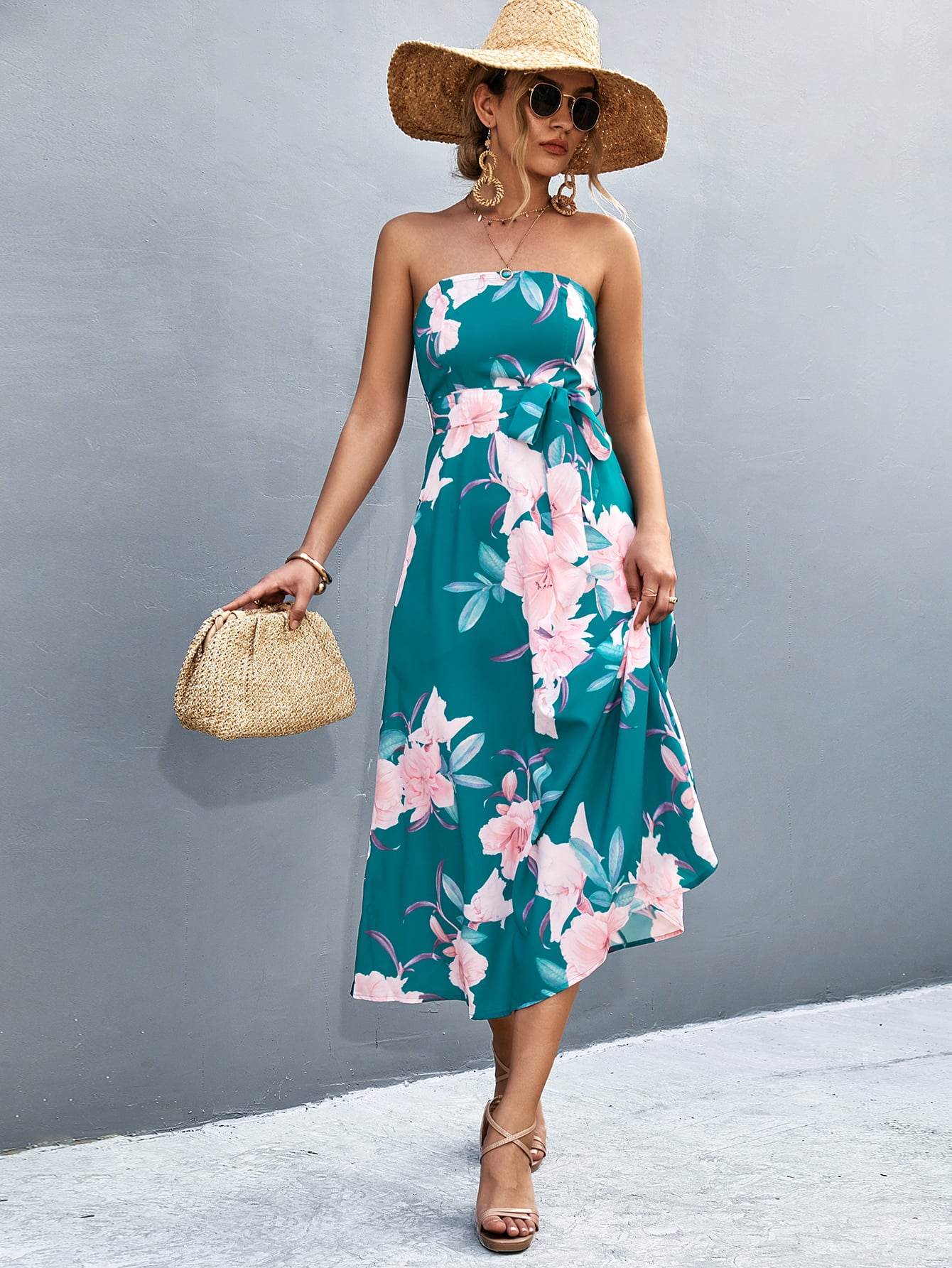 Chic Floral Patterned Tie-Waist Straight Neck Midi Sleeveless Dress