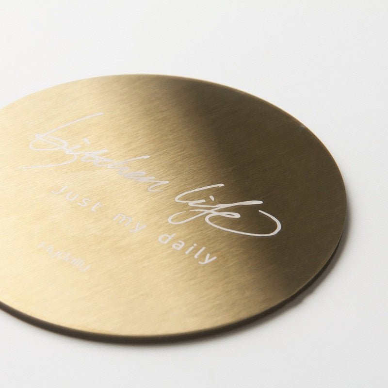 Gold-plated Stainless Steel Insulated Placemats and Cup Coasters for Kitchen Tables, Restaurants, and Bars - Ideal Home Decor Supplies