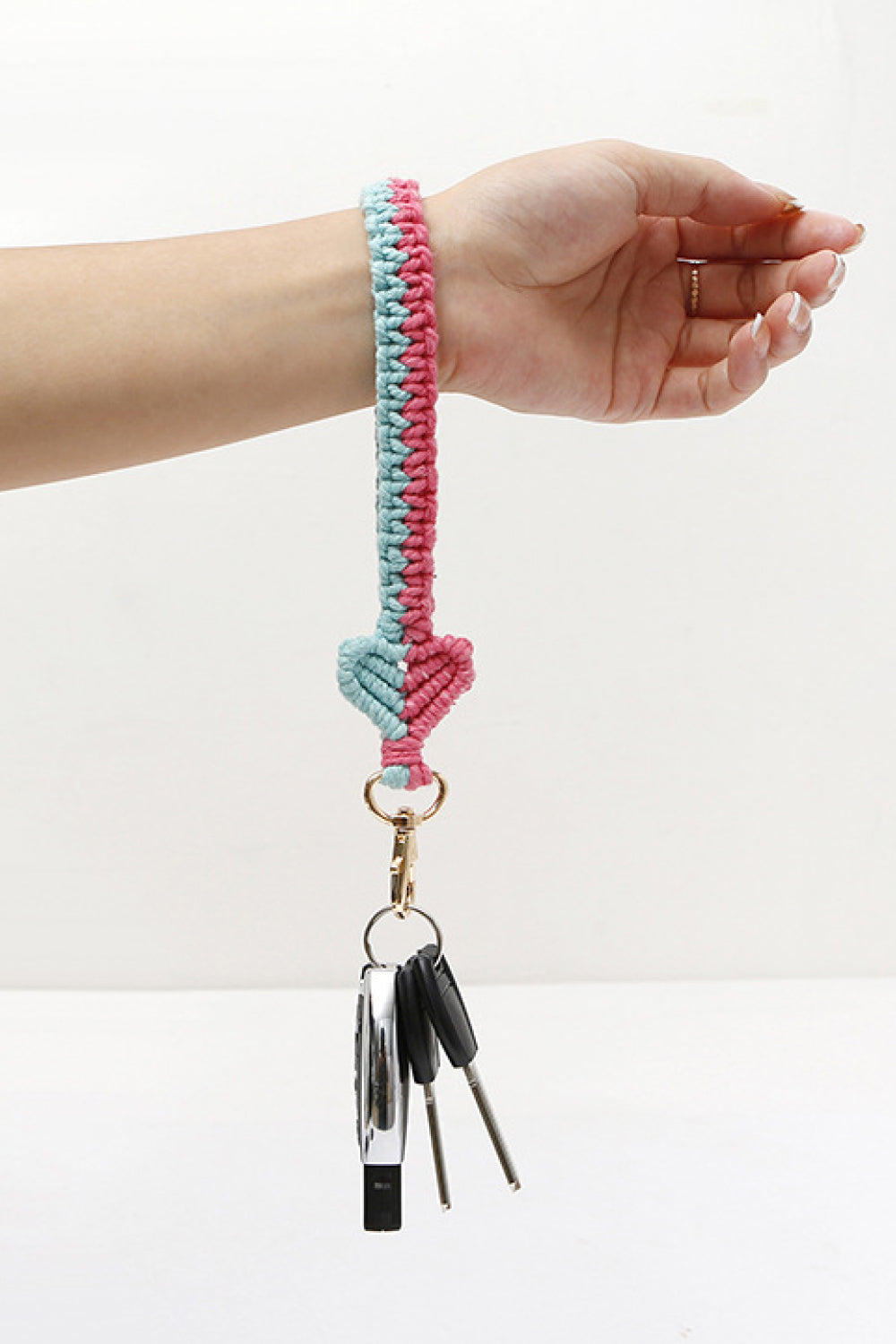 Handmade Heart - Shaped Macrame Keychain with Zinc Alloy and Cotton
