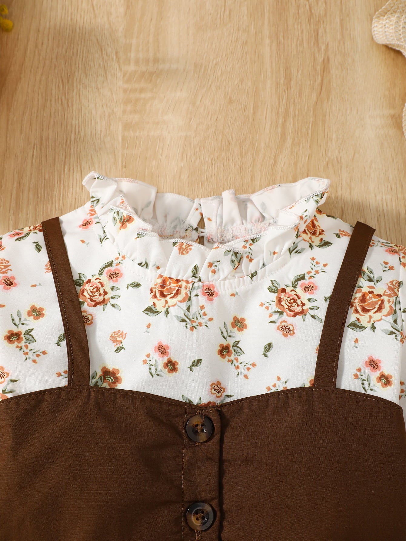Adorable Floral Print Dress with Frill Trim and Flounce Long Sleeves
