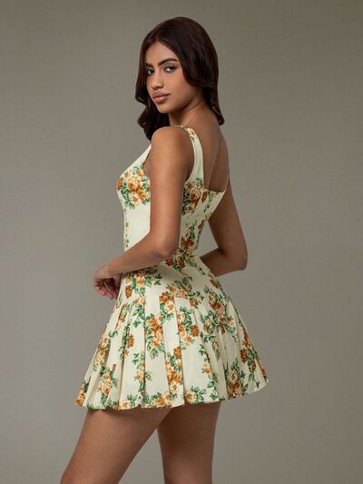 Stylish Floral Mini Sleeveless Pleated Dress for Fashion Lovers
