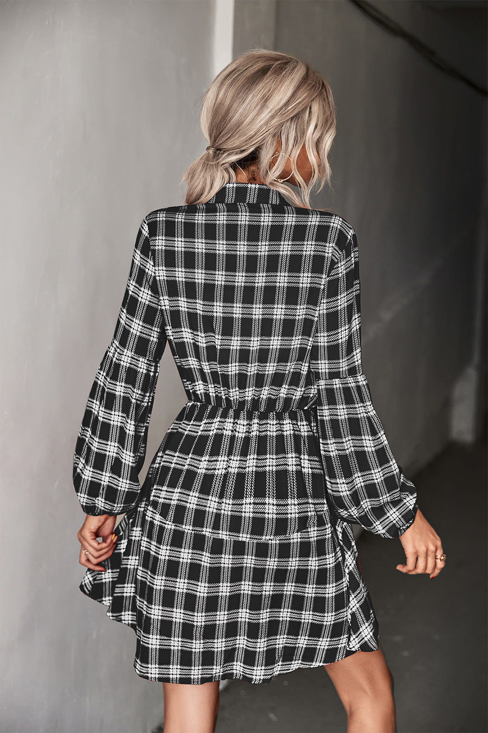 Stylish Plaid Band - Collar Drawstring Mini Shirt Dress for Casual Wear