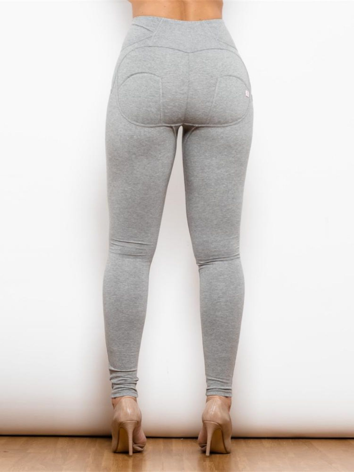 Full-Size High-Waist Leggings with Zip Details for Sporty Style