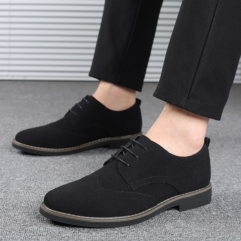 Men's Premium Cow Suede Leather Oxford Style Brogue Dress Shoes for Spring and Autumn