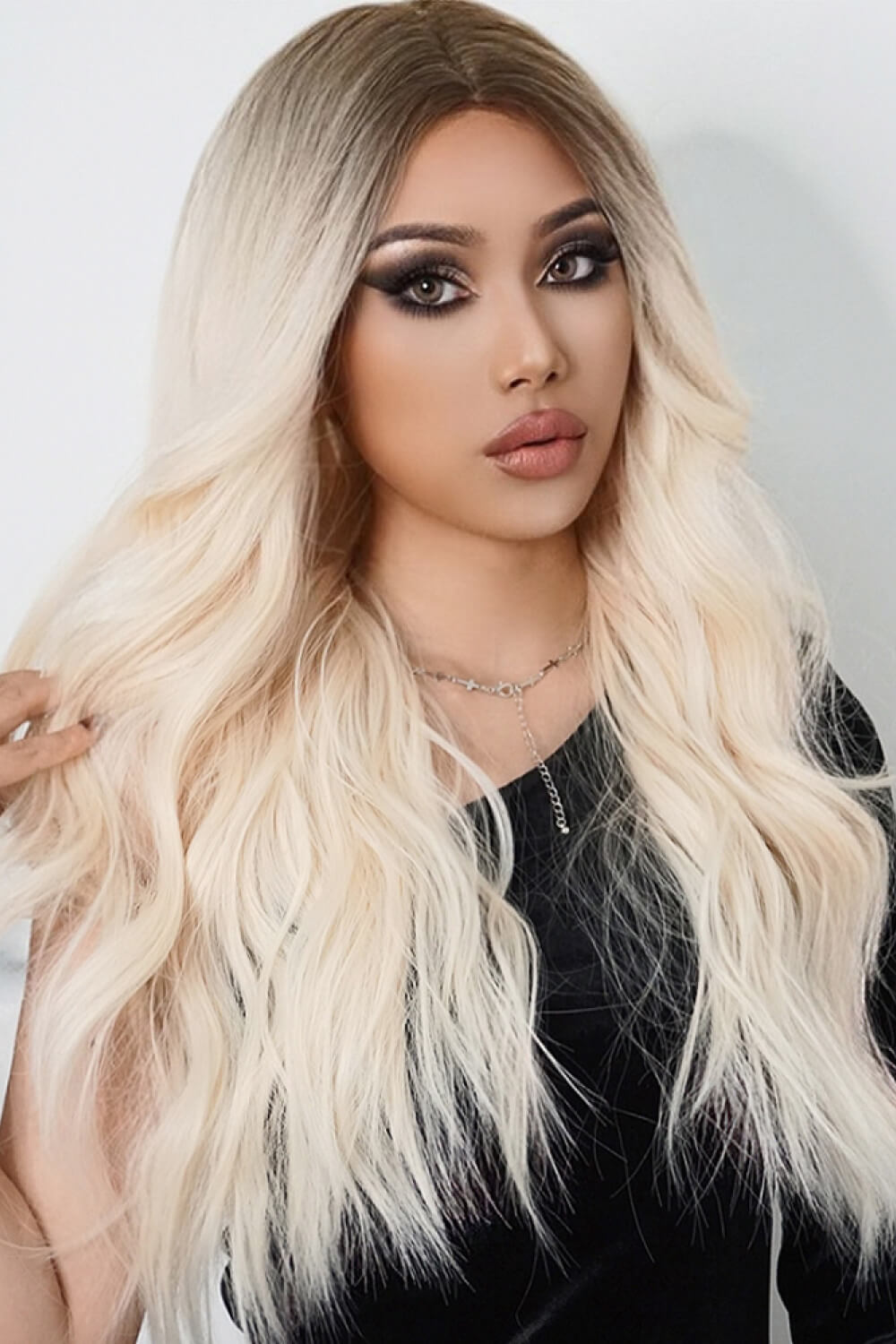 26-Inch Long Wave Synthetic Wigs for Stylish Hair Transformation