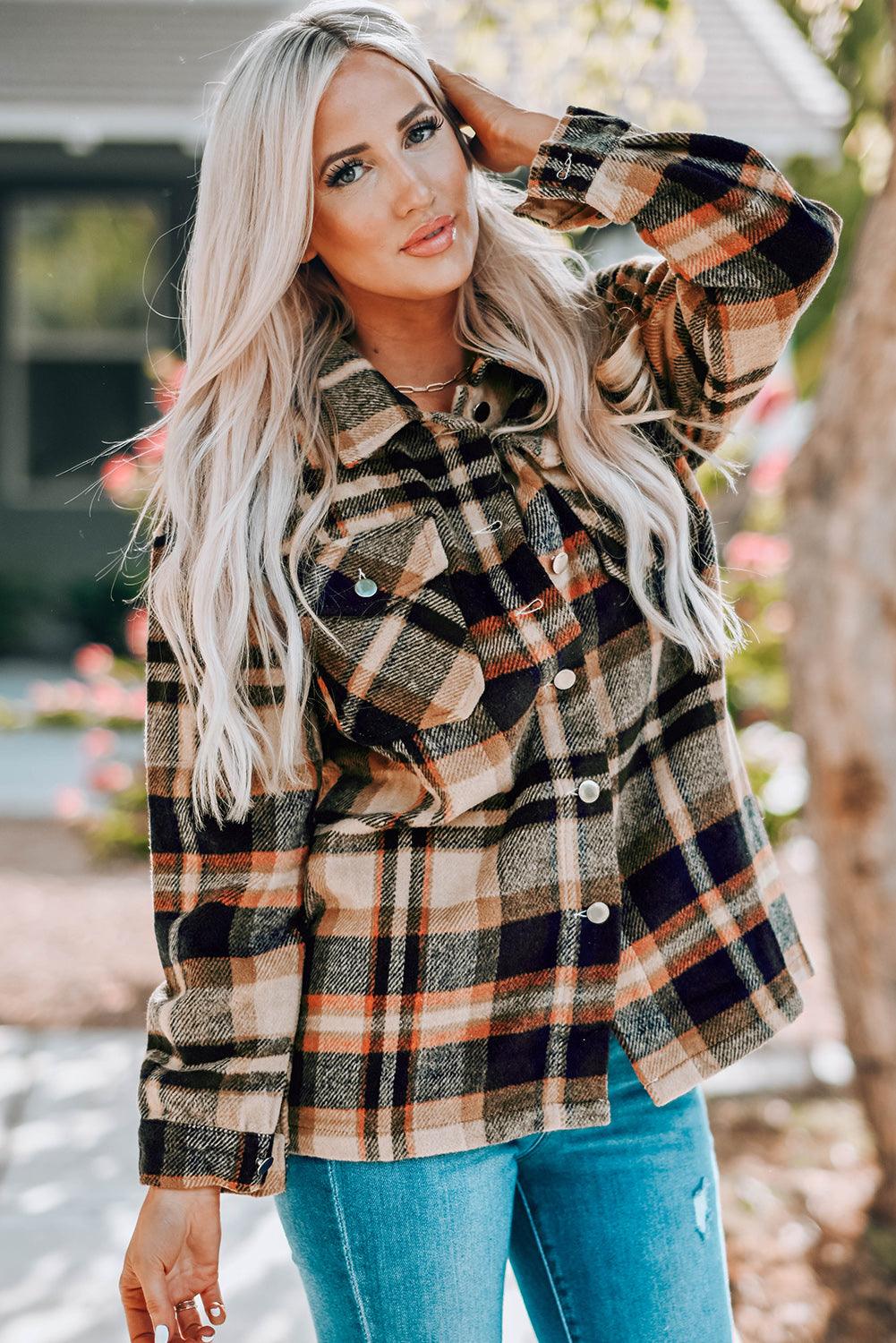 Stylish Plaid Button-Front Casual Shirt Jacket with Functional Breast Pockets