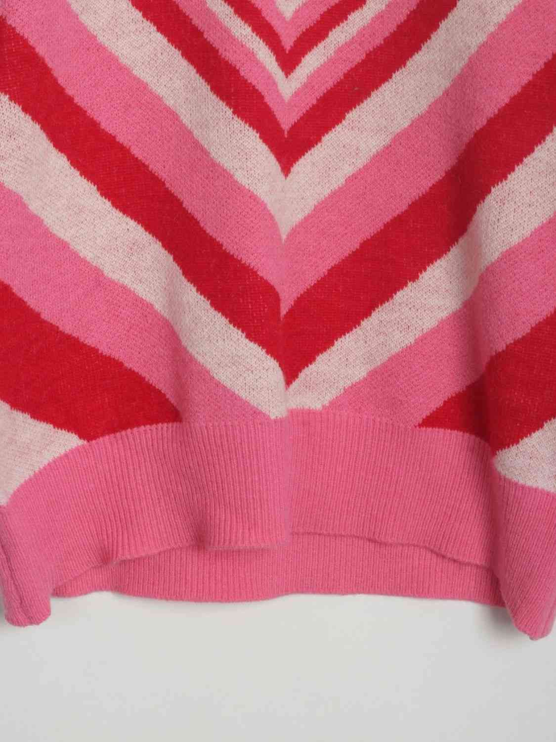 Long Printed Heart Casual Dropped Shoulder Sweater with Moderate Stretch