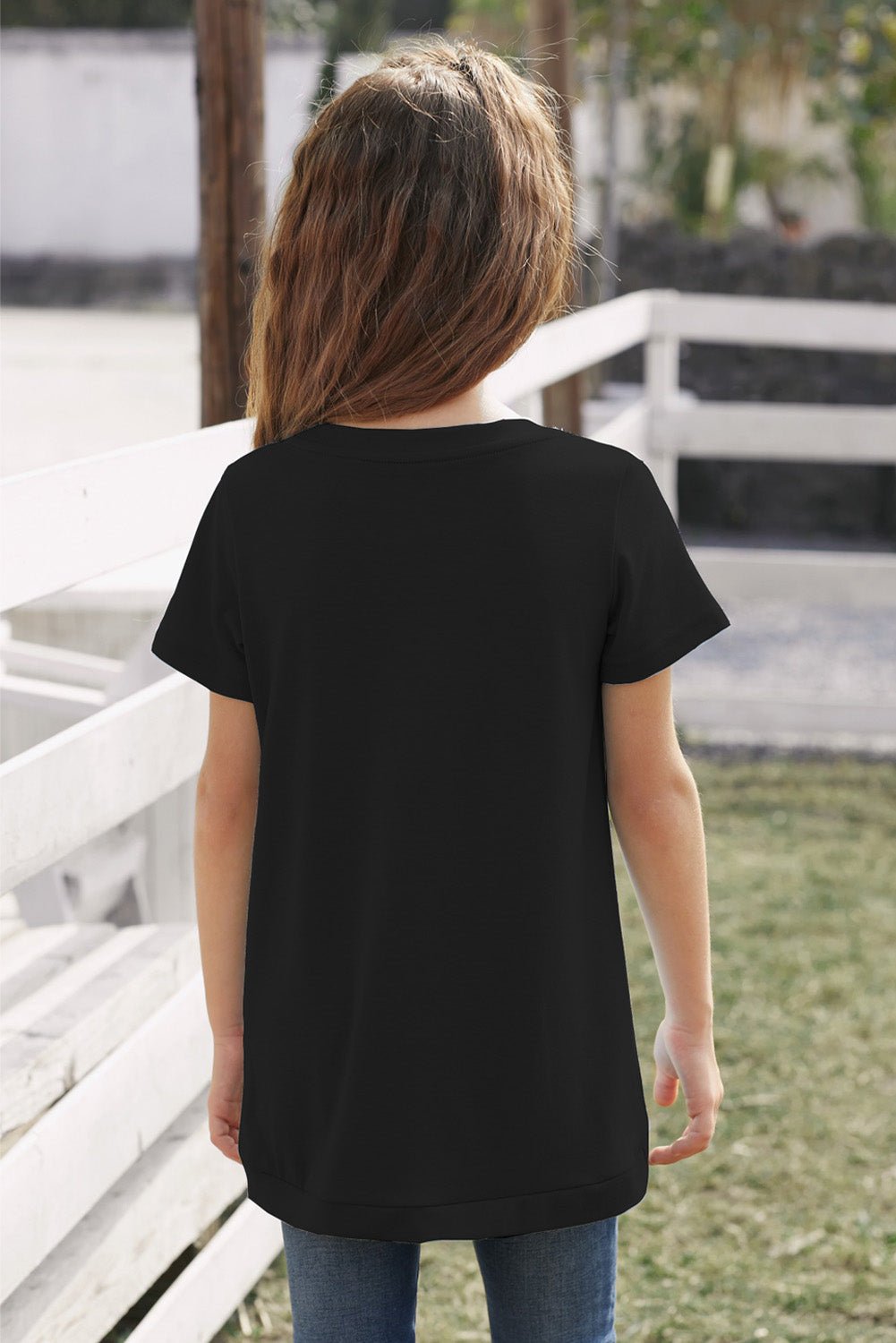Stylish Girls' Summer Buttoned T-Shirt with Tulip Hem