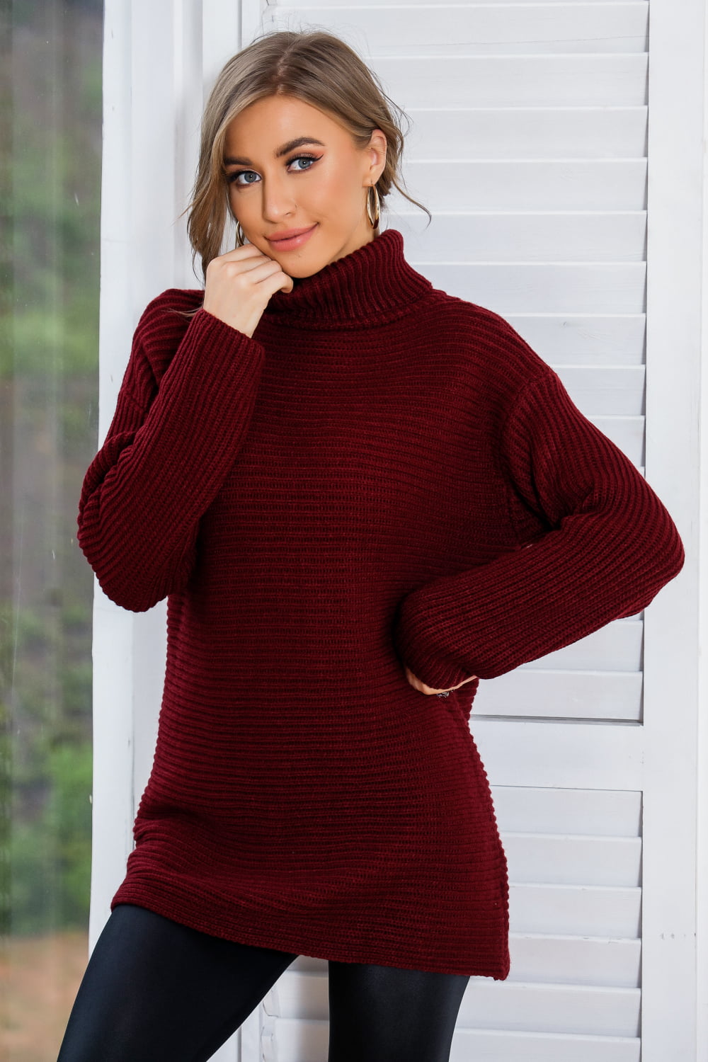 Casual Long Turtleneck Tunic Sweater with Horizontal Ribbing