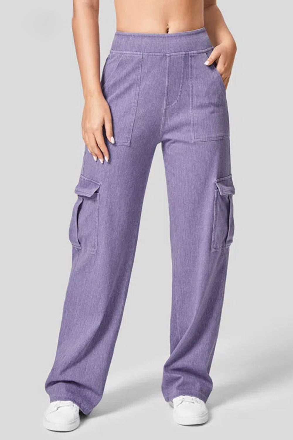 Fashionable High-Waisted Straight-Leg Cargo Style Jeans for Trendy Wear