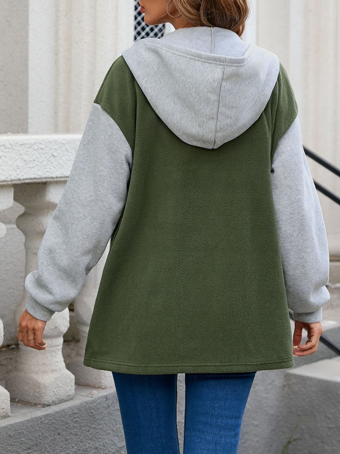 Stylish Pocketed Contrast Snap - Down Hooded Men's Casual Jacket
