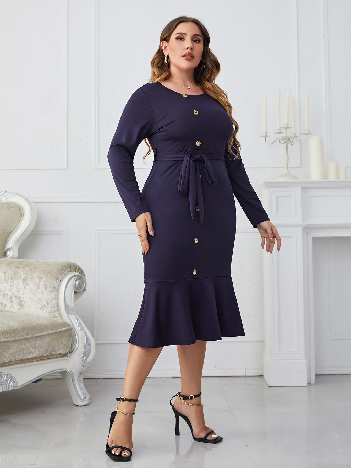Plus Size Women's Buttoned Round Neck Tie Belt Casual Midi Dress for Everyday Wear