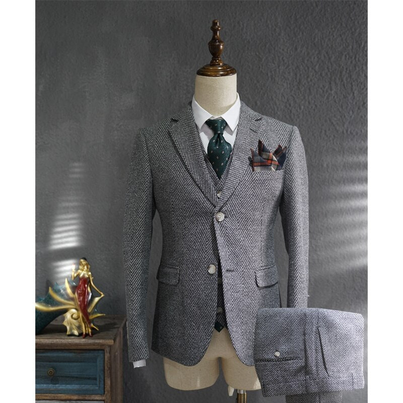 Stylish Men's Three-Piece British-Inspired Formal Suit for Business and Special Occasions