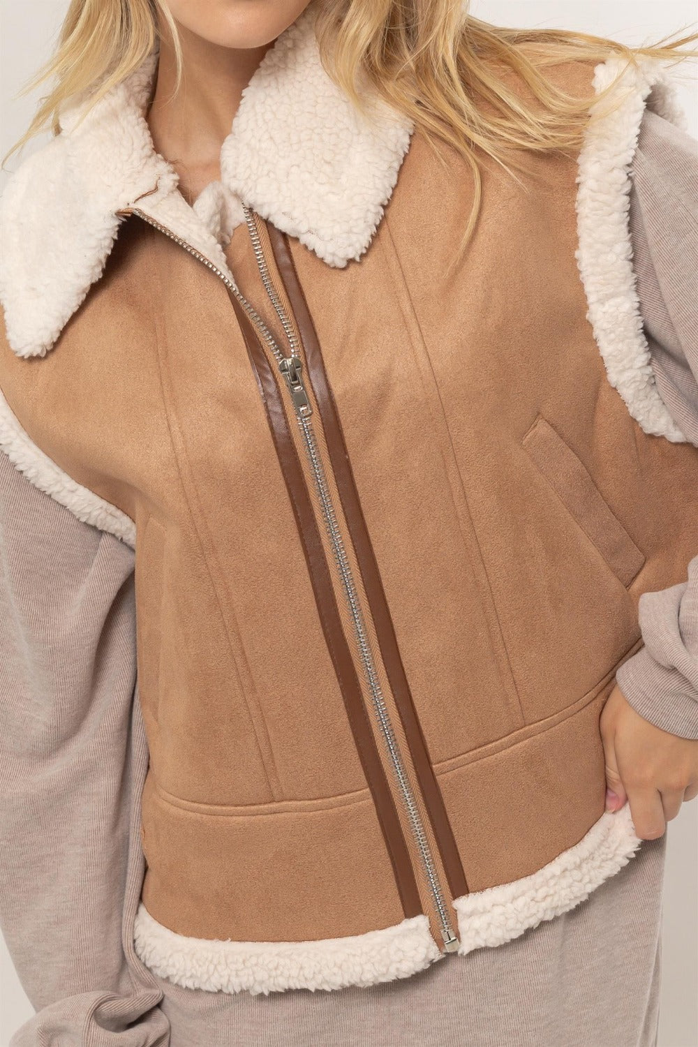 High - Quality HYFVE Suede Zip - Up Vest with Fur Contrast for Cold Days
