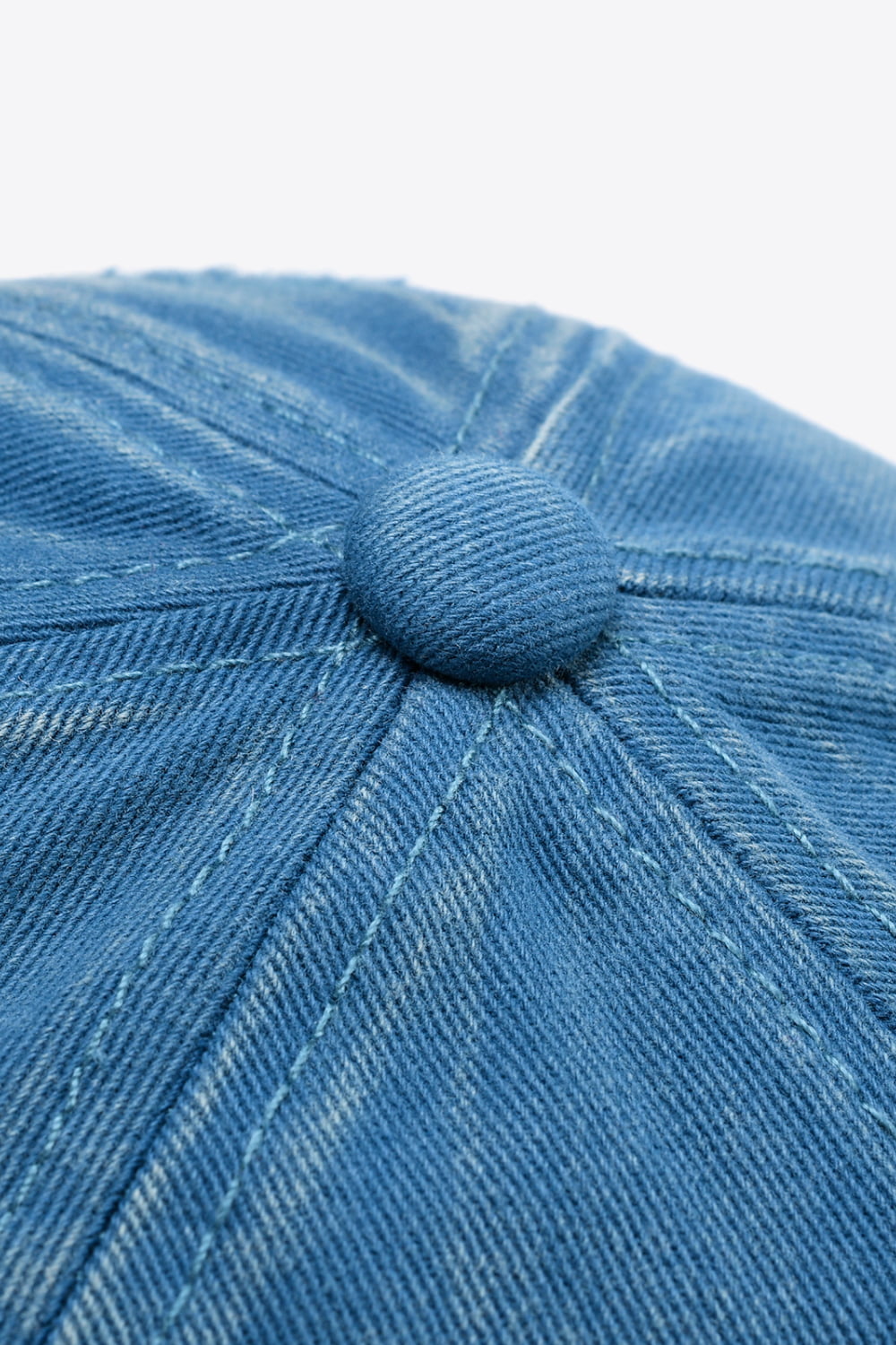 Stylish Distressed Adjustable Men's and Women's Baseball Cap for Casual Wear